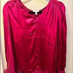 NWT fuchsia berry silky top